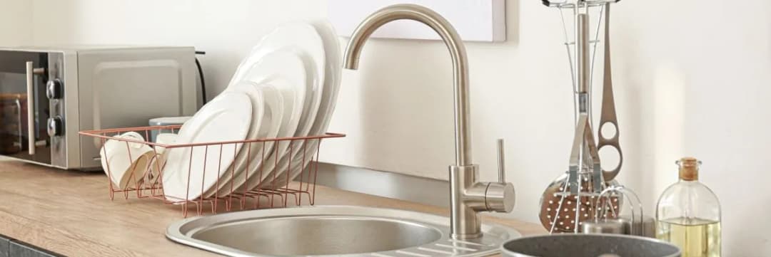 Najlepszy zlew do kuchni ze zmywarką - unikaj błędów przy wyborze