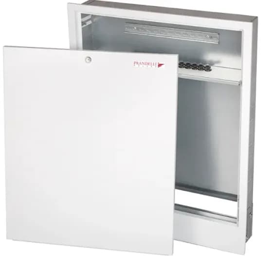 Szafka podtynkowa co to jest? Kluczowe informacje i porady montażowe